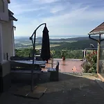 Borospince Vendeghaz * Pécsely